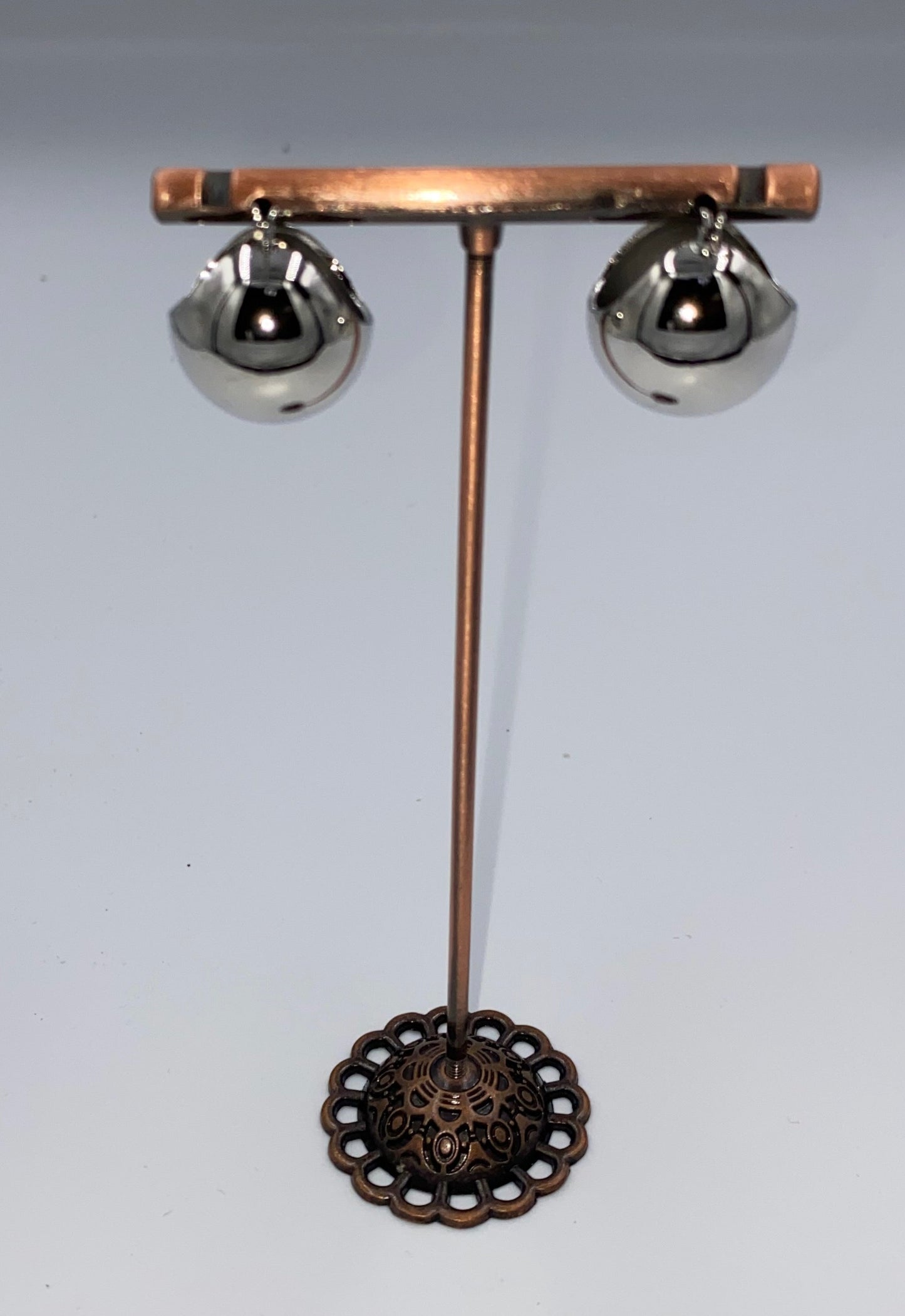 【一部即納】Le`toile 韓国女性アクセサリー ミディアムボール イヤリング