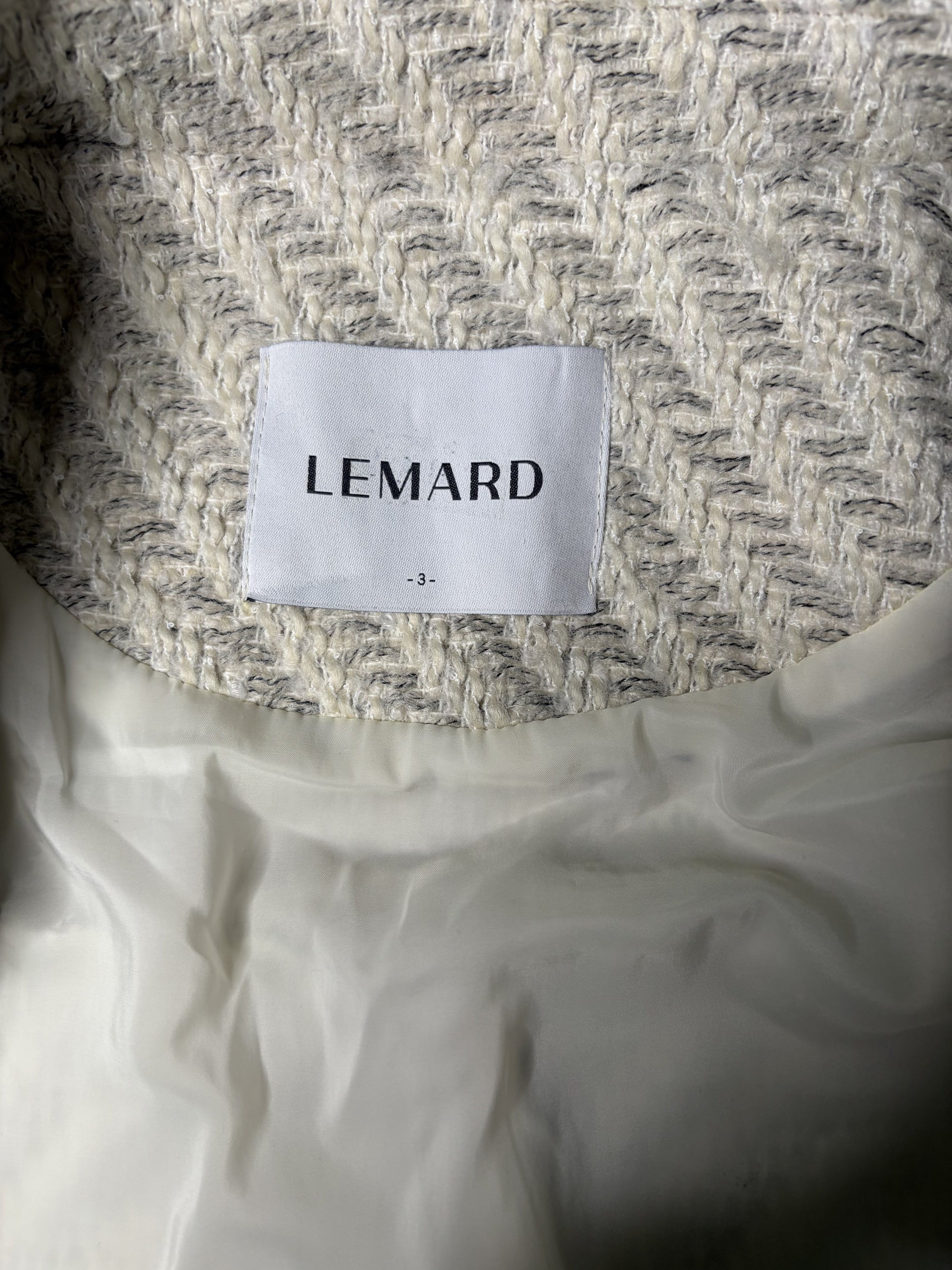 LEMARD ベージュ ブークレ ジップジャケット (Size 3)