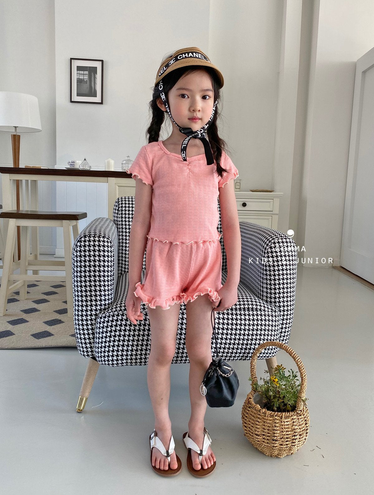 【注文後取り寄せ】韓国子供服 Comma 女の子 子供服  マーガリンセットアップ 2色 80-150サイズのコピー