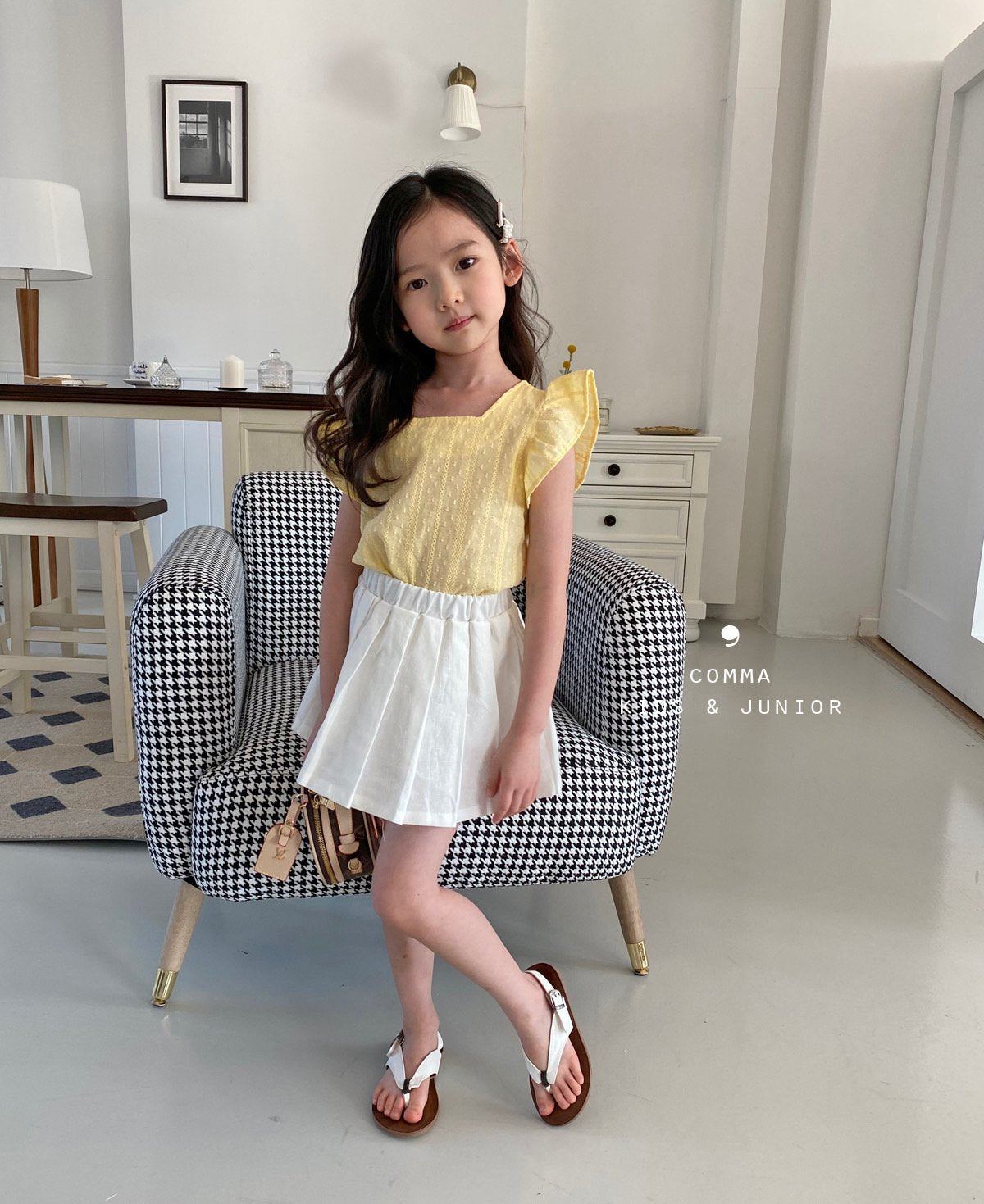 【注文後取り寄せ】韓国子供服 Comma 女の子 子供服  羽ノースリーブブラウス 2色 90-150サイズ